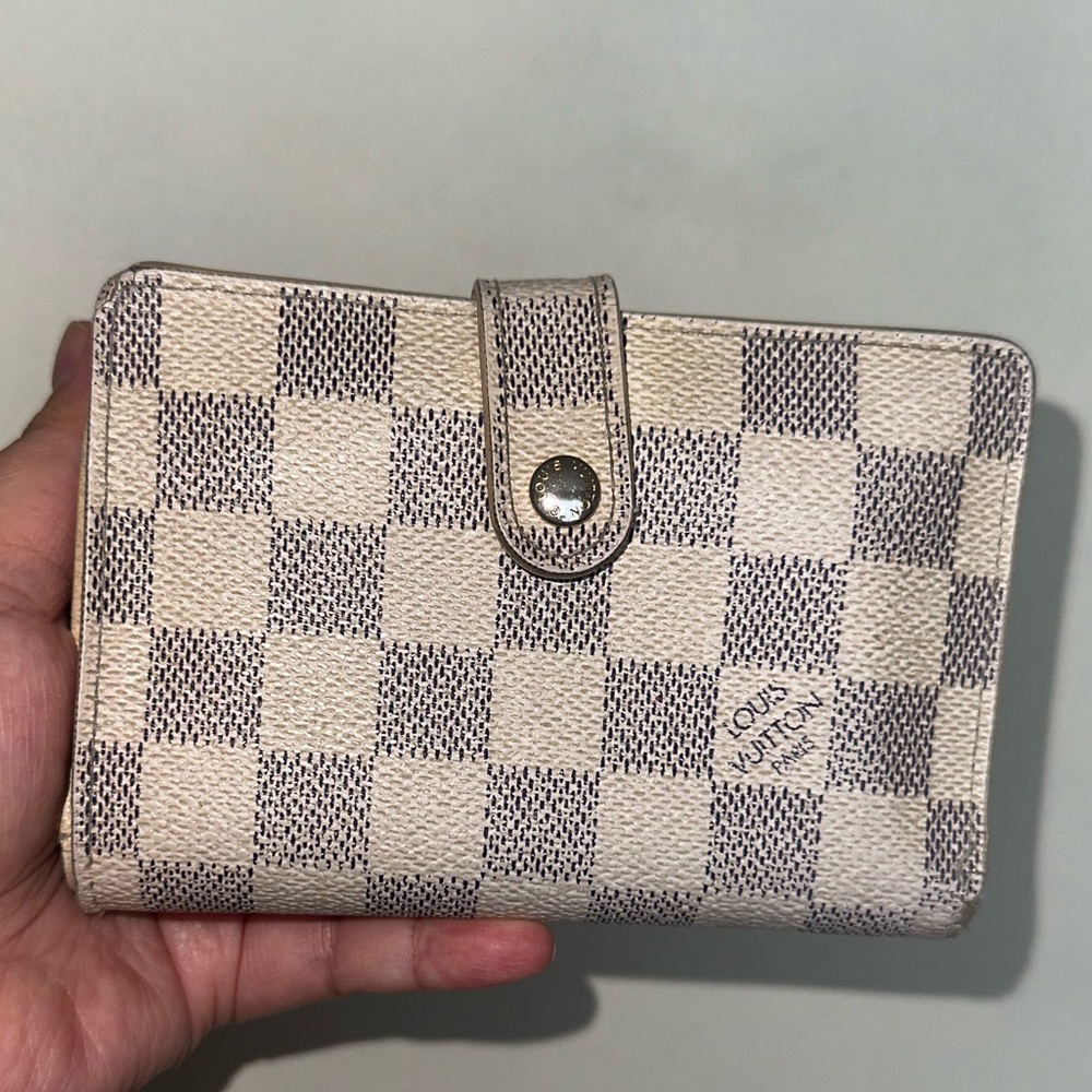 Louis Vuitton Azur Kisslock Wallet